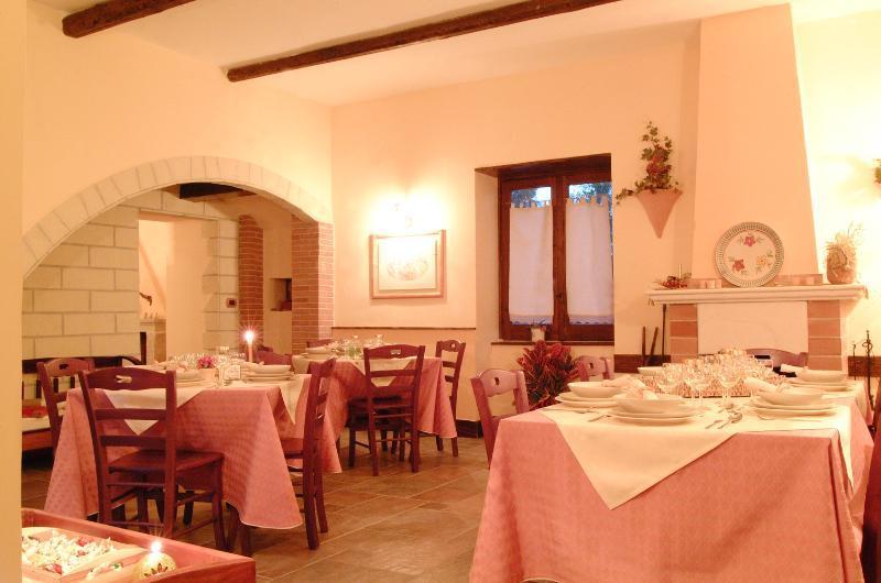 Il Fiorile Villa Benevento Luaran gambar
