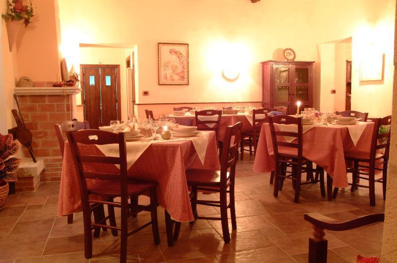 Il Fiorile Villa Benevento Luaran gambar