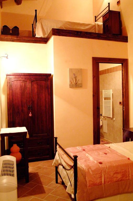 Il Fiorile Villa Benevento Luaran gambar