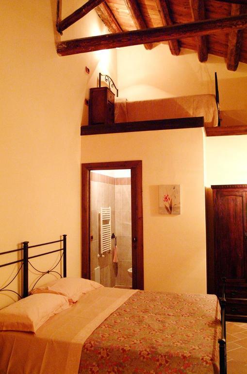Il Fiorile Villa Benevento Luaran gambar