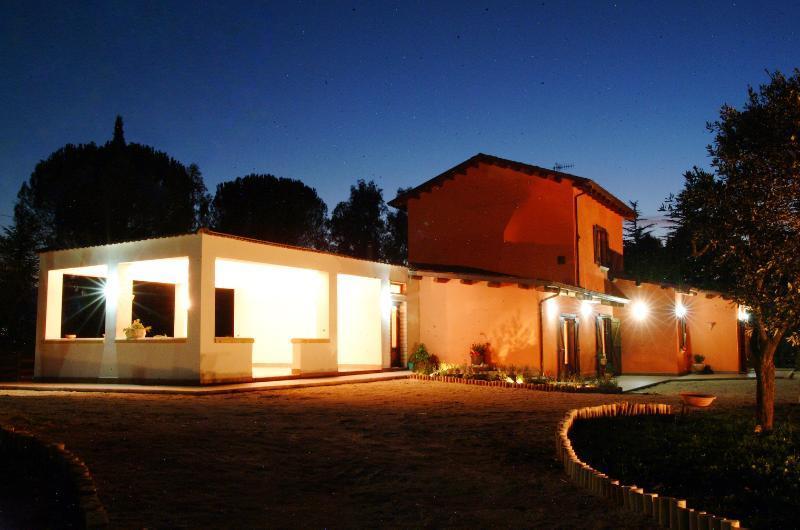 Il Fiorile Villa Benevento Luaran gambar